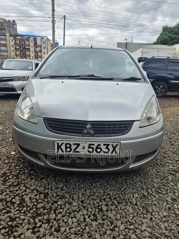 Mitsubishi Colt CZ3 1.3 Inform 2007 Silver