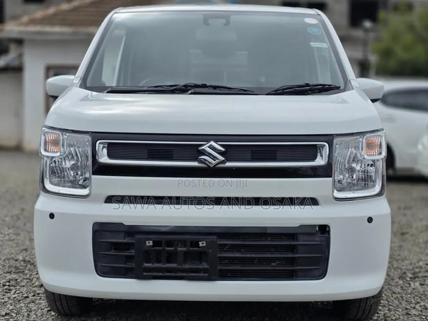 Suzuki Wagon R 2019 White