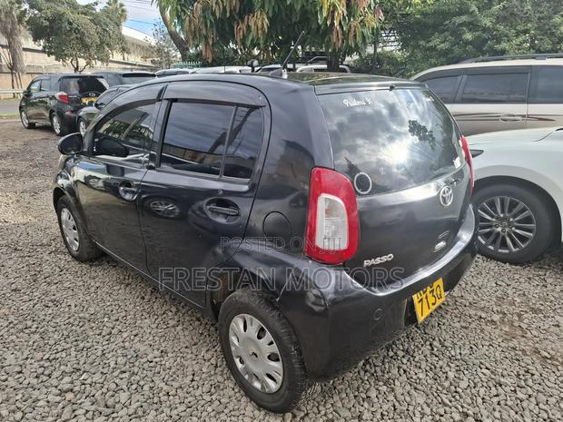Toyota Passo 2015 Black