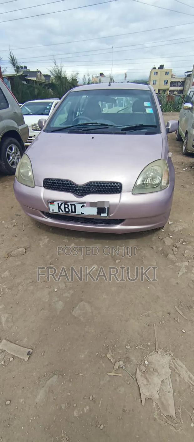 Toyota Vitz 2002 Pink
