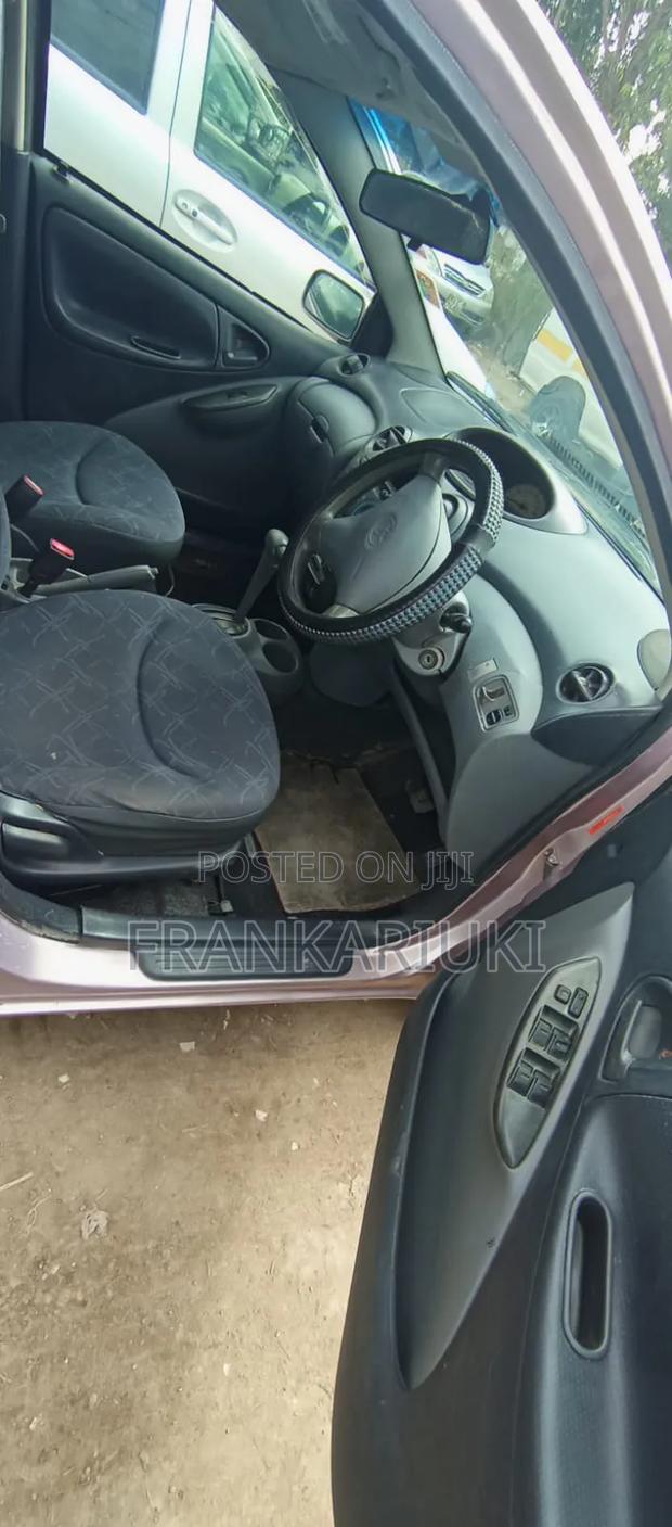 Toyota Vitz 2002 Pink