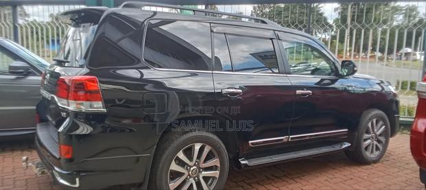 Toyota Land Cruiser 2019 Black
