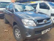 Toyota Hilux 2.5 D-4D SRX 2010 Gray for sale