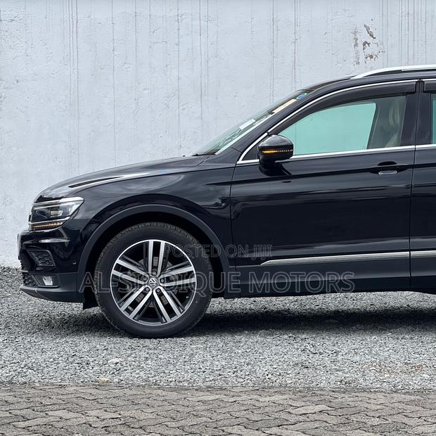 Volkswagen Tiguan 2020 Black