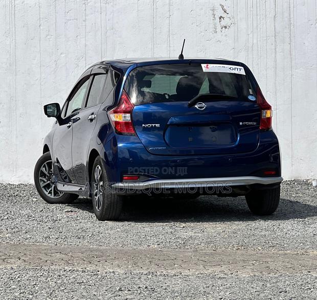 Nissan Note 1.2 Hybrid 2020 Blue