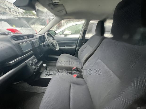 Toyota Probox 2019 Silver