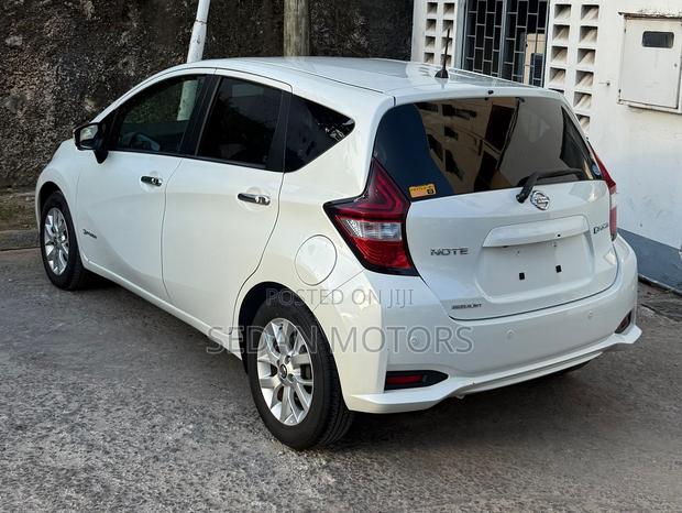 Nissan Note 2019 Off white