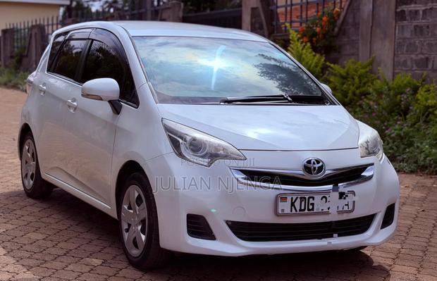 Toyota Ractis 2014 Black