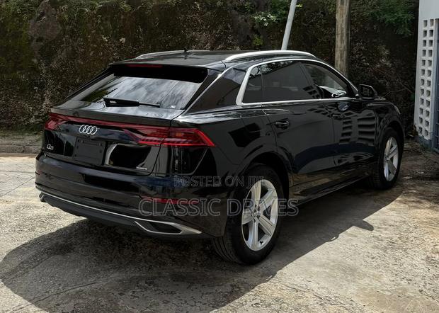 Audi Q8 3.0T Premium AWD quattro 2019 Black