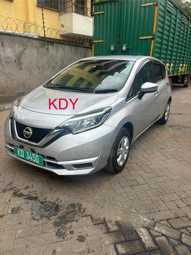 Nissan Note 2019 Silver