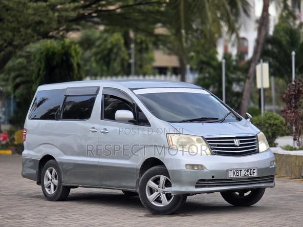 Toyota Alphard 2005 Silver