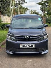 Toyota Voxy 2015 Burgundy for sale