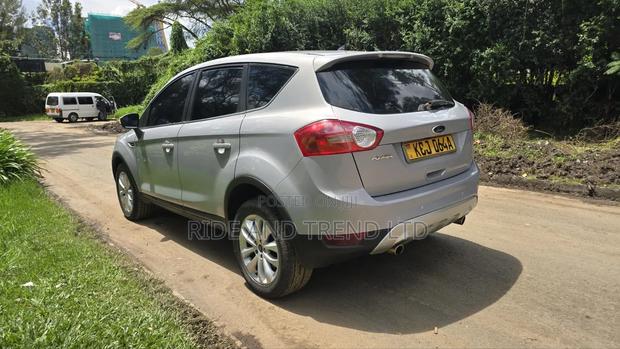 Ford Kuga 2012 Blue