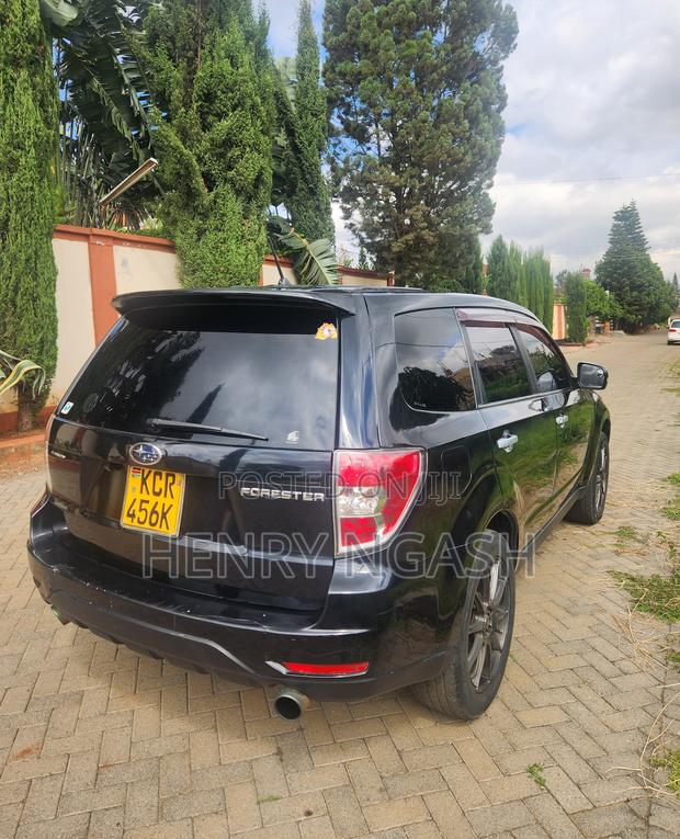 Subaru Forester 2011 Black