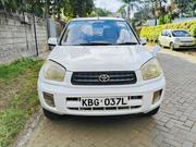 Toyota RAV4 2.0 4x4 2004 White for sale