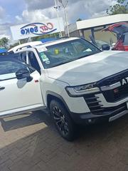 Toyota Land Cruiser 2022 White for sale