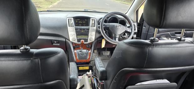 Toyota Harrier 2.4 2010 Black
