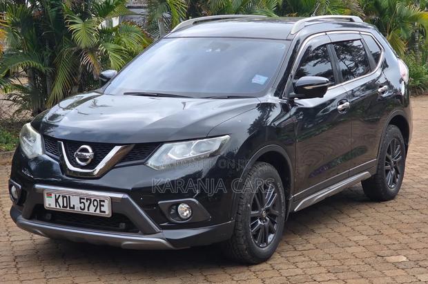Nissan X-Trail 2.0 Petrol AWD 2016 Black