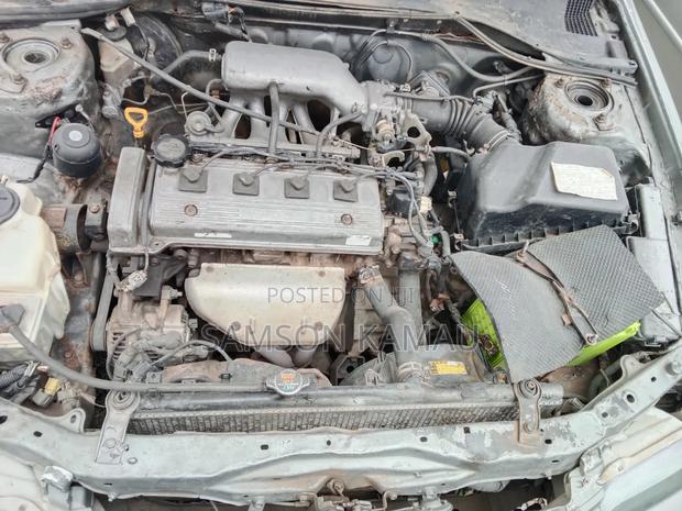 Toyota Corolla 1999 Gray