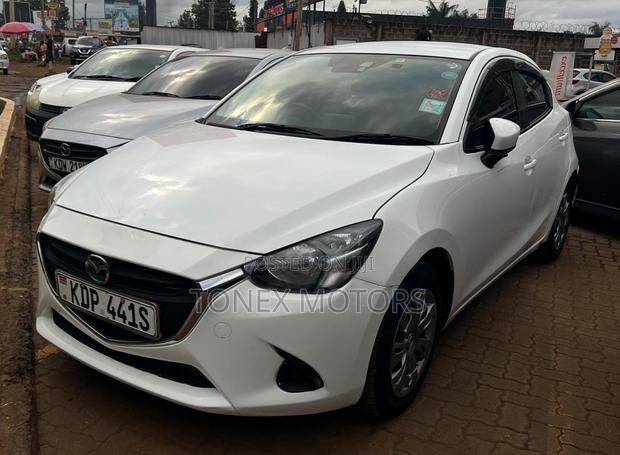 Mazda Demio 2016 White