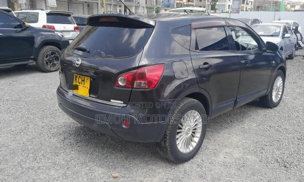 Nissan Tiida 2006 Black