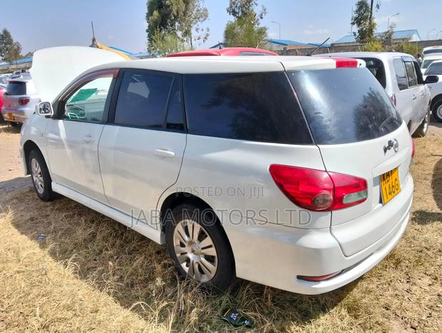 Nissan Wingroad 2006 White