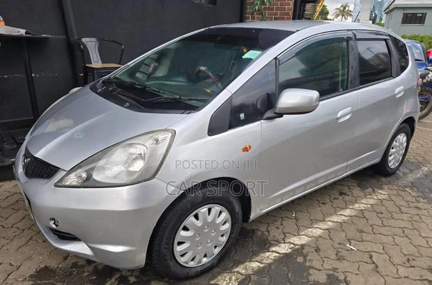 Honda Fit 2008 Silver