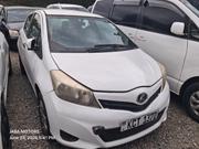 Toyota Vitz 2010 White for sale
