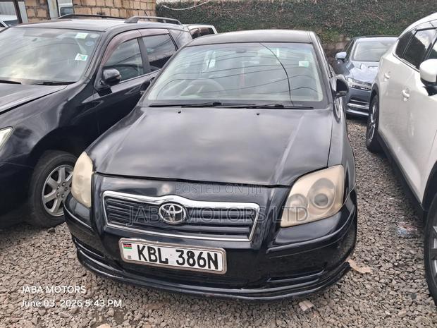 Toyota Avensis 2005 Black