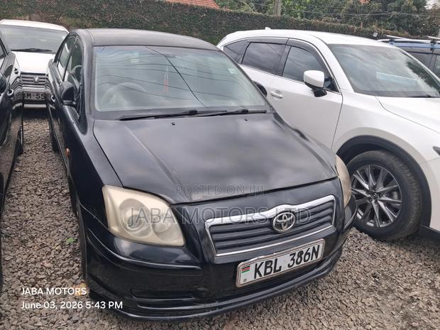 Toyota Avensis 2005 Black