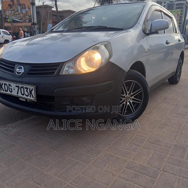 Nissan Advan 2014 Silver