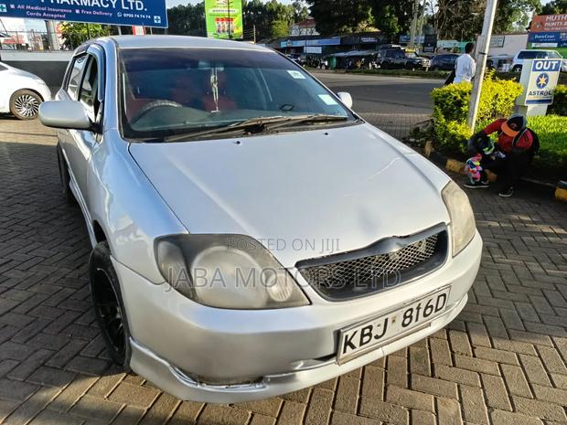 Toyota Allex 2003 Silver