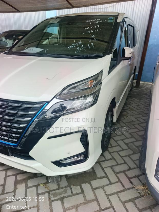 Nissan Serena 2020 White