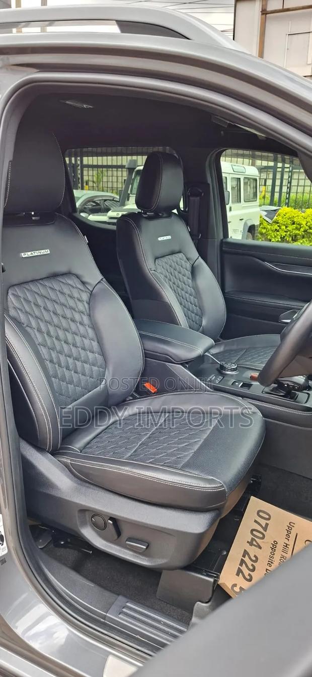 Ford Ranger 2025 Gray