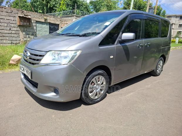 Nissan Serena 2012 Gray