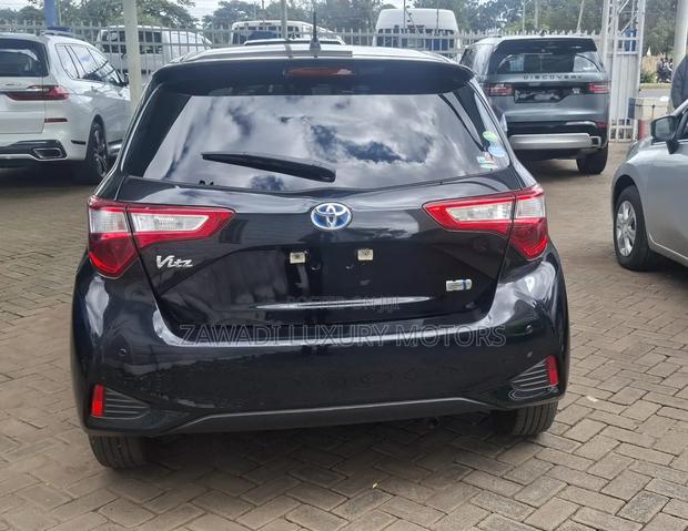 Toyota Vitz 1.5 FWD Hybrid 5dr 2020 Black