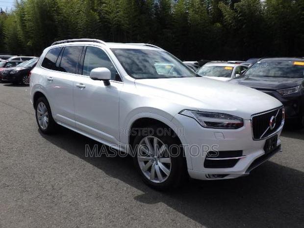 Volvo XC90 2019 Pearl