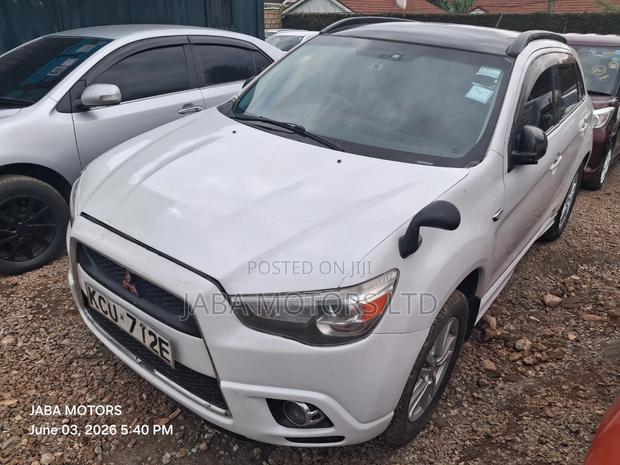 Mitsubishi RVR 2.0 2011 White