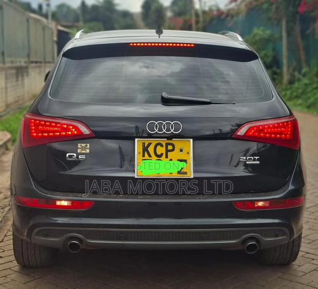 Audi Q5 2011 Black