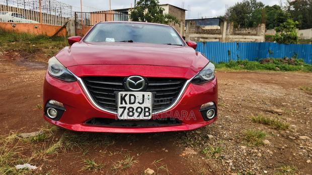 Mazda Axela 2015 Red