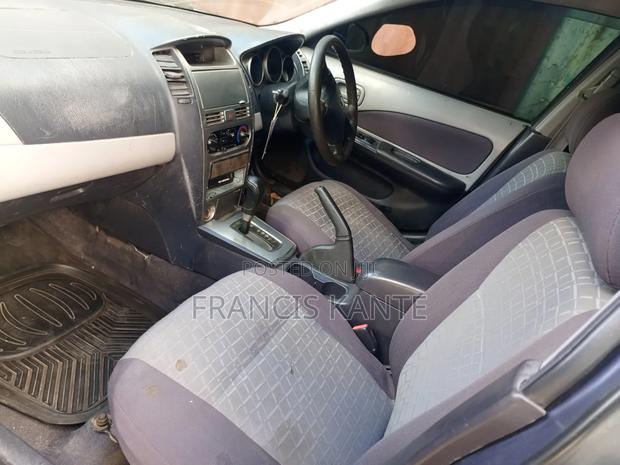 Nissan Wingroad 2008 Silver