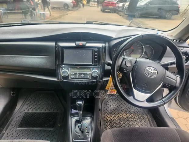 Toyota Axio 2016 Silver