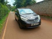 Nissan Note 2015 Maroon for sale