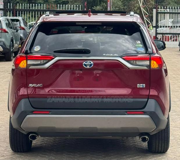 Toyota RAV4 Hybrid 2019 Maroon