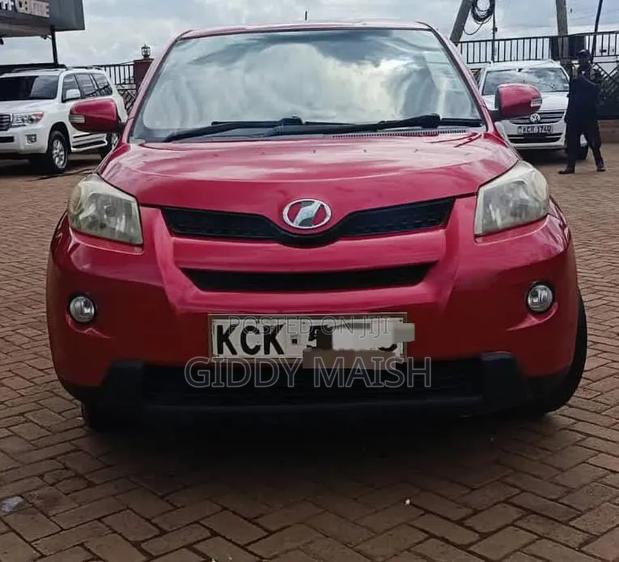 Toyota IST 2007 Red