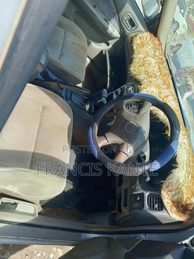 Nissan FB15 2006 Silver