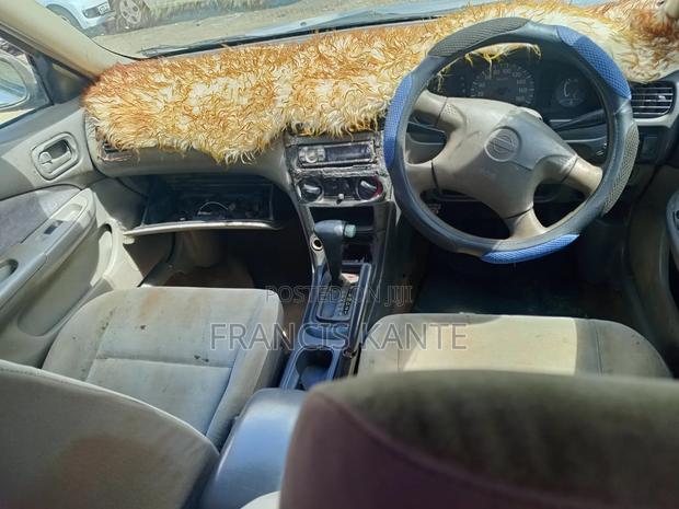 Nissan FB15 2006 Silver