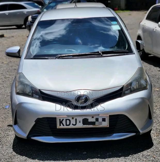 Toyota Vitz 2016