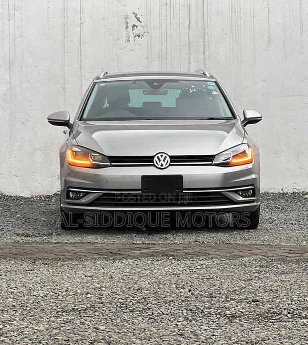 Volkswagen Golf 2019 Gray