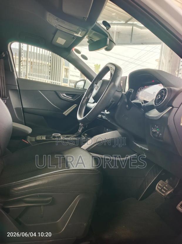 Audi Q2 2020 White